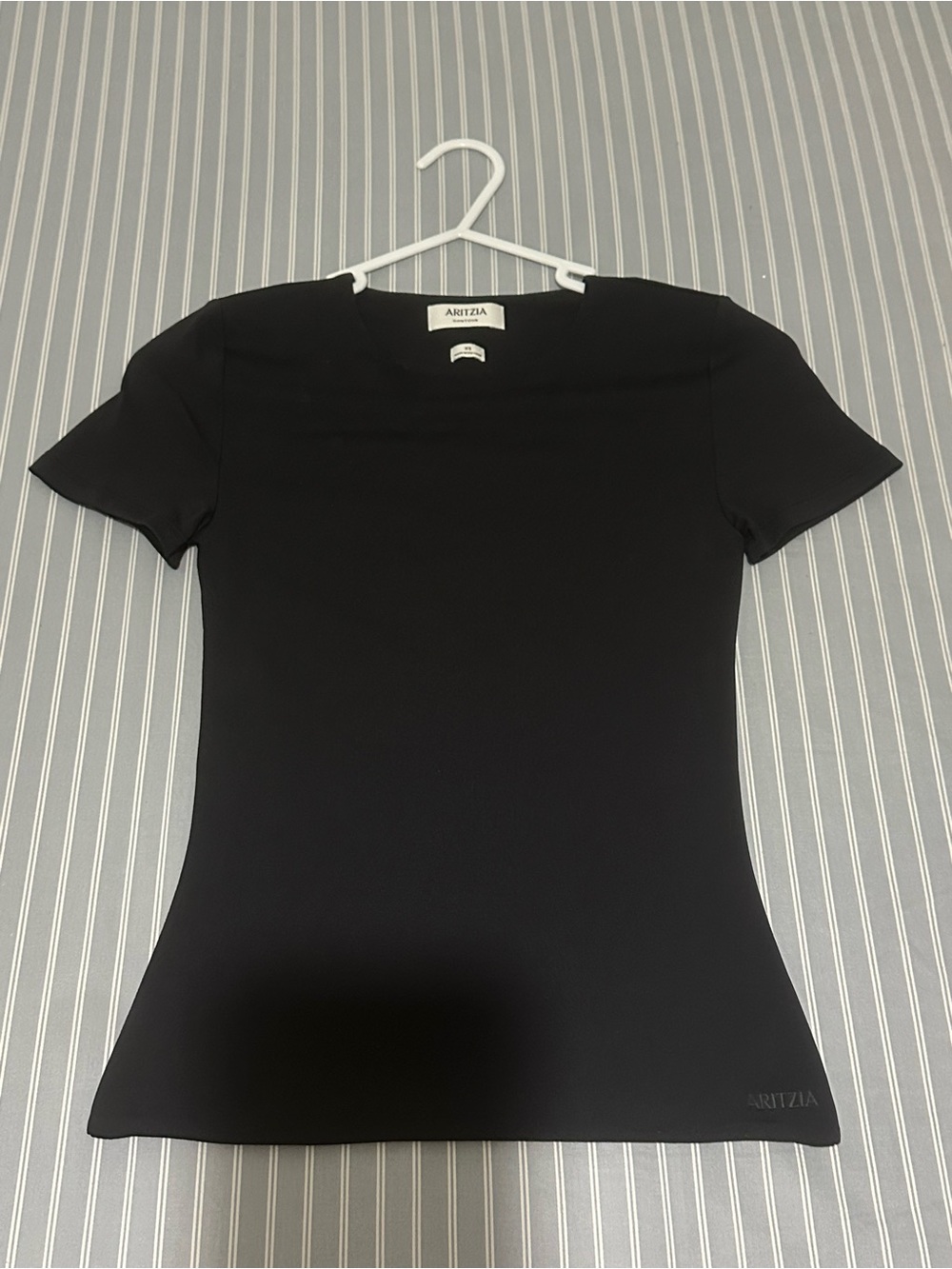 Babaton Contour Crew Short-Sleeve T-Shirt